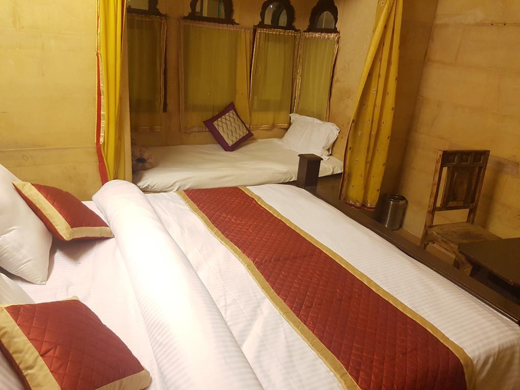 Hotel Fotiya ג'איסלמר מראה חיצוני תמונה