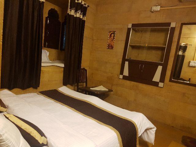 Hotel Fotiya ג'איסלמר מראה חיצוני תמונה